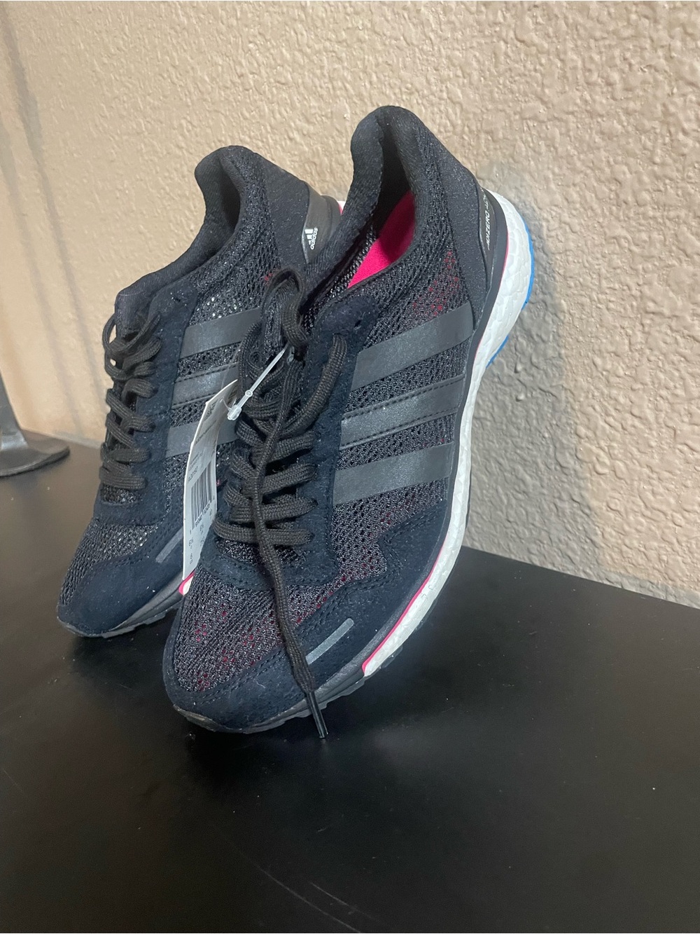 NWT adidas Women’s adios 3 - Black Running shoes with Pink Lining - Women’s 8